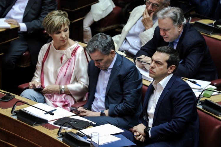 ΣΥΡΙΖΑ: Σε χύτρα ταχύτητας μαγειρεύεται το νέο κόμμα-χυλός