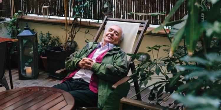 Η αιώνια λιακάδα του Σταύρου Τσιώλη