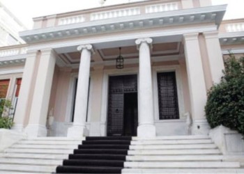 Υπόγεια Μαξίμου vs υπόγεια Κομουνδούρου