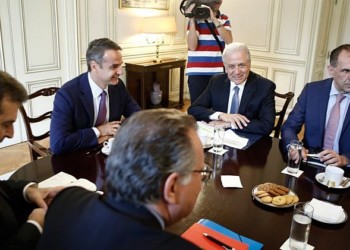 Στα χνάρια του Σαλβίνι η ΝΔ για το προσφυγικό