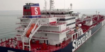 Βαπόρι από Περσία: Πλήρης συμμόρφωση κυβέρνησης ΝΔ στις ΗΠΑ