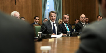 Κι από Αύγουστο…  νεοσυντηρητικό χειμώνα