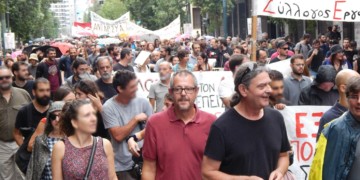 Εργατική αντίσταση στην άγρια επιδρομή