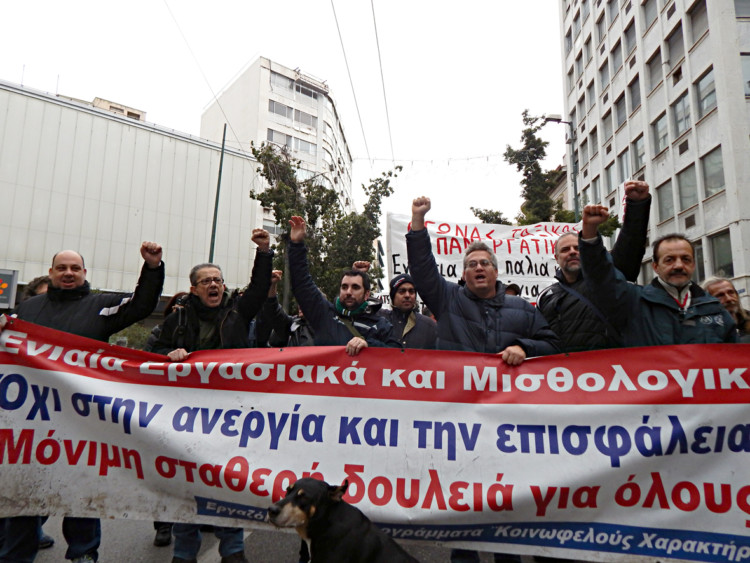 Να περάσει η πρωτοβουλία στο μπλοκ του αγώνα