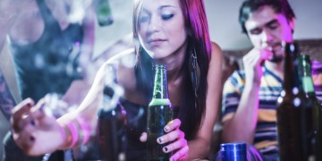 Ναρκωτικά: Σούπερ μάρκετ θανάτου για να «φτιάχνεται» η νεολαία