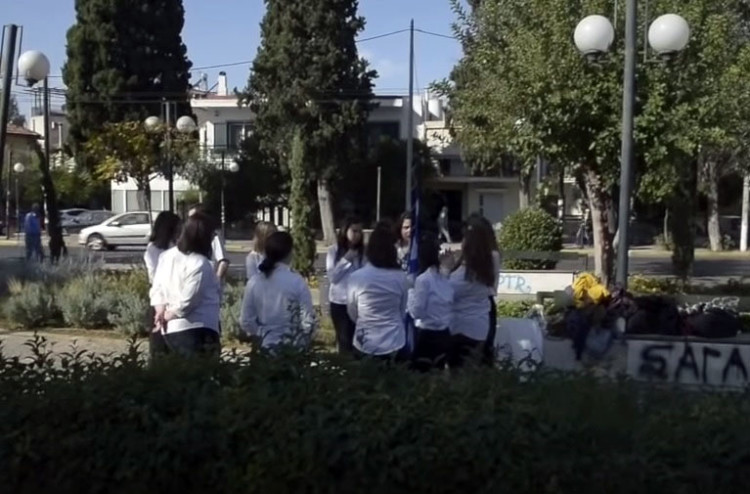 Δέκα υπέροχα, ξεκούρδιστα στρατιωτάκια   