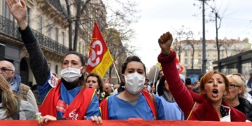 «Δεν είναι για τις συντάξεις, είναι για τις ζωές μας»