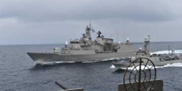 Η πολεμική απειλή ένα βήμα πιο κοντά