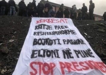 Αλβανία: Ο φονικός σεισμός δεν σταμάτησε την απεργία