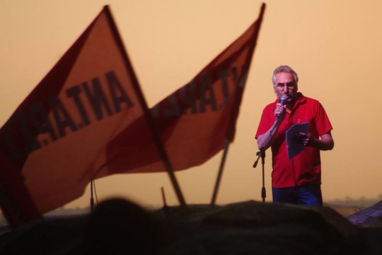 Θανάσης Αγαπητός: Συνεχίζουμε  με όπλο μας την αλληλεγγύη!