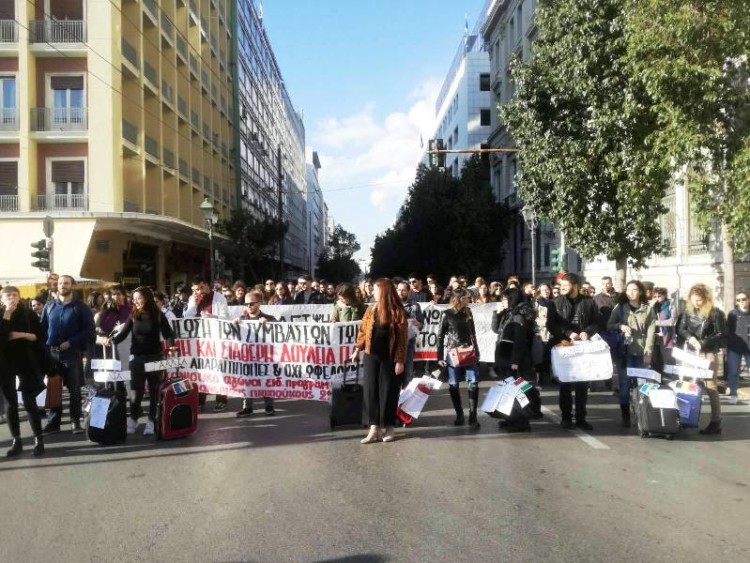 Οι «ωφελούμενοι» αρνούνται το μέλλον  της ανεργίας και της επισφάλειας