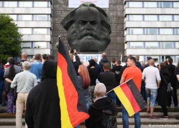Τα ρήγματα που βαθαίνουν διαρκώς