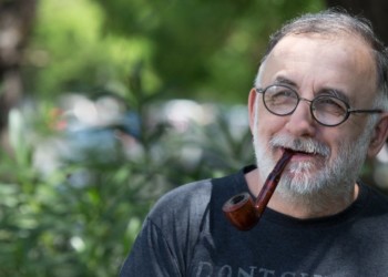 Θάνος Μικρούτσικος, o συνθέτης των μεγάλων περιπλανήσεων