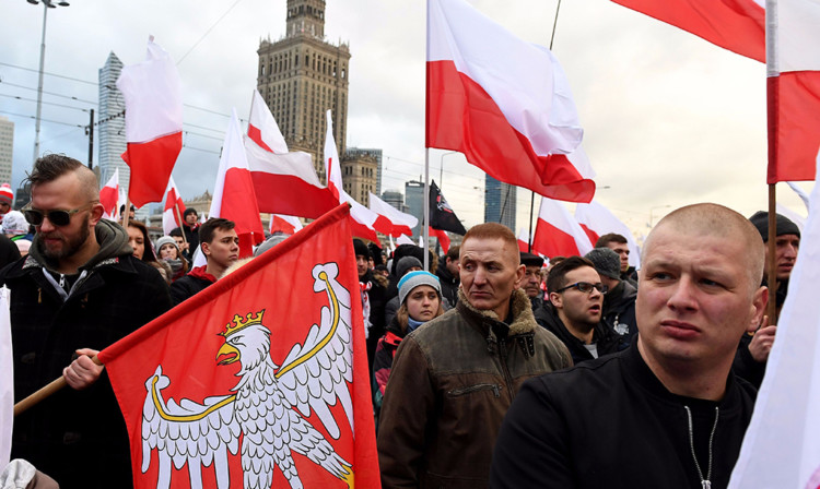 «Πόλεμος» Ρωσίας-Πολωνίας  με εργαλείο την ιστορία