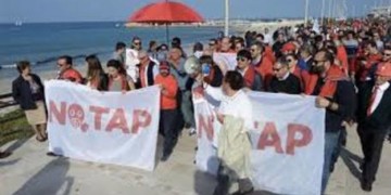 Όταν οι λαοί δεν τρώνε το «κουτόχορτο» των εξορύξεων