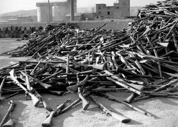 Συμφωνία Βάρκιζας: Παρέδωσαν τα όπλα και  την αυτοπεποίθηση για ανατροπή του συσχετισμού