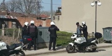 Καταγγελία φαντάρων για βία απέναντι σε πρόσφυγες σε Προβατώνα και Τυχερό