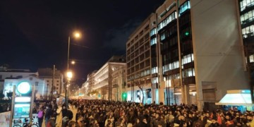 Μαζικές πορείες κατά εθνικισμού και αντιπροσφυγικής υστερίας