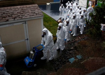 Οι δύο όψεις της καταστροφής  που μας απειλεί