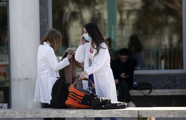 Μύθοι και πραγµατικότητα για τον κορονοϊό και το ΕΣΥ