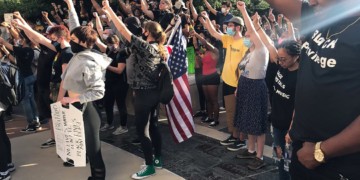 Το σιδερένιο γόνατο