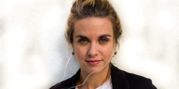 Ελεάνα Καυκαλά: Να θυμηθούμε τη χαμένη μας συλλογικότητα