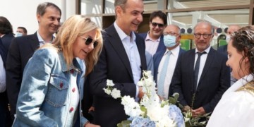 Όλα για το σύμπλεγμα ξενοδόχων, tour operators και αεροπορικών