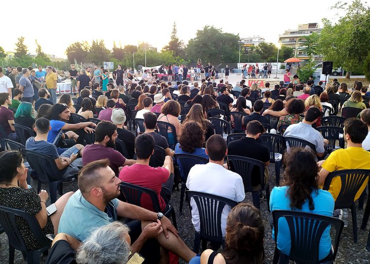 Αναιρέσεις 2020: Γέμισε νεολαία η πλατεία Πρωτομαγιάς