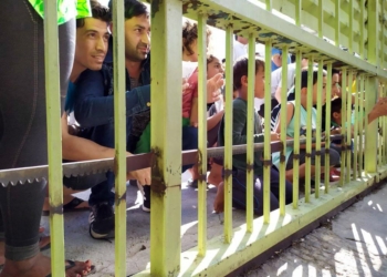 Στέγη για όλους τους πρόσφυγες, «έξωση» σε πόλεμο και ρατσισμό