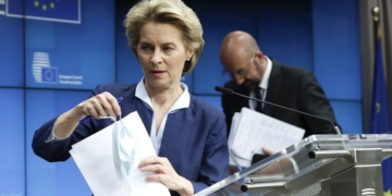 Η «αλληλεγγύη» της ΕΕ μπορεί  να περιμένει…