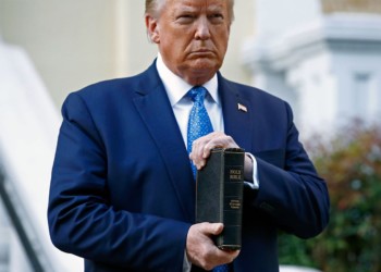 Τριπλή κρίση, ενιαία απάντηση