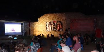 Γκρουπ Γιορούμ: Τα τραγούδια μας πιο δυνατά από τις πολεμικές ιαχές (βίντεο)