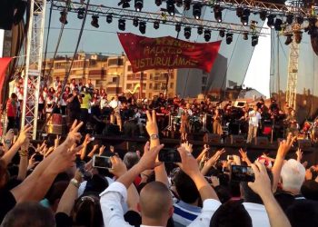 Συζήτηση και συναυλία μνήμης και αντίστασης με τους Grup Yorum.