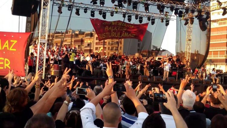 Συζήτηση και συναυλία μνήμης και αντίστασης με τους Grup Yorum.