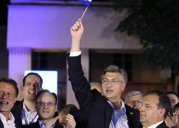 Κροατία: Συντηρητική επικράτηση, με μόνο 47% συμμετοχή