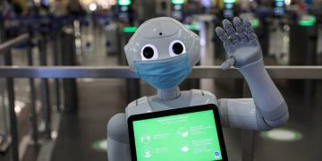 Κυβέρνηση-ρομποτάκι για τους τουριστικούς κολοσσούς