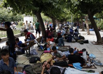 Όχι στα πογκρόμ κατά των προσφύγων