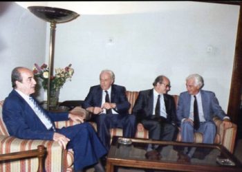 31 χρόνια μιντιακής… φαγούρας  στην πολιτική σκηνή