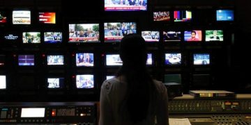 Πρωτοβουλία για την Ανατροπή: Αλληλεγγύη στους τεχνικούς του Open