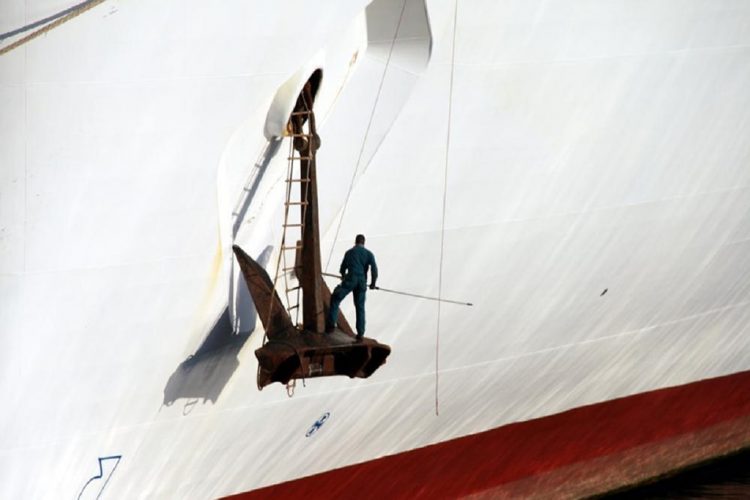 Καταργούν τις Συλλογικές Συμβάσεις των ναυτεργατών