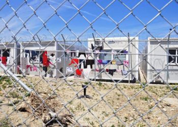 Ανταρσία στο Αιγαίο: Όχι στη φυλάκιση προσφύγων, να εκκενωθεί η ΒΙΑΛ