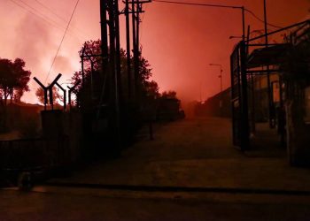 Η απελπισία και η δολοφονία της ελπίδας έκαψαν τη Μόρια