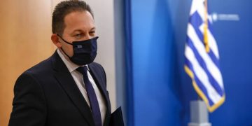 Νέα απίστευτα δώρα ετοιμάζει η κυβέρνηση στους καναλάρχες