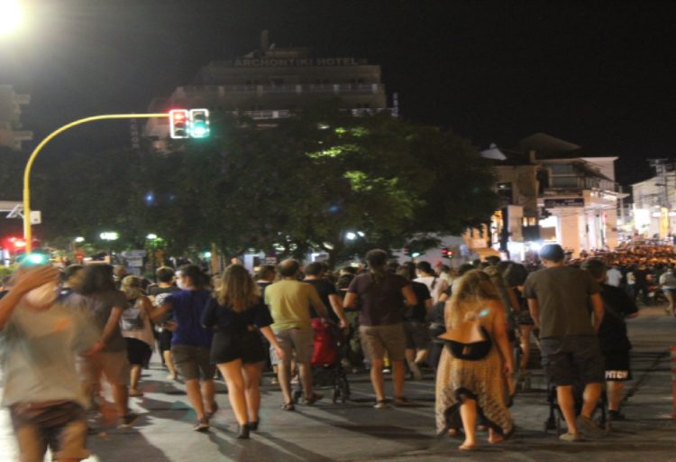 Εκκένωση Rosa Nera: «Σοκ και δέος» ενάντια σε χώρο του κινήματος