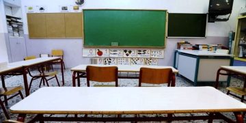 Πογκρόμ απολύσεων στα ιδιωτικά σχολεία