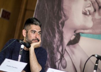 Αντρές Εστεφάν: Δηµοψήφισµα µε τον λαό στους δρόµους