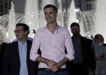 Το σάπιο όραμα Μπακογιάννη «σκοτεινιάζει» την πόλη