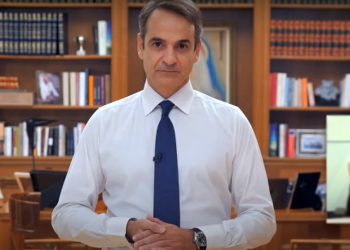 Τοξικές «μαύρες τρύπες» στο διάγγελμα Μητσοτάκη και τα νέα μέτρα