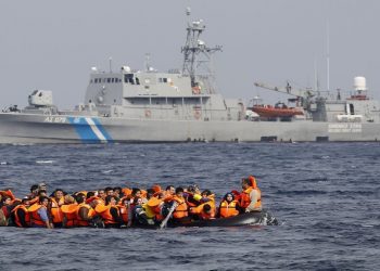 Ξανά δίκες κατασκόπων, αυτή τη φορά σε αλληλέγγυους στους πρόσφυγες