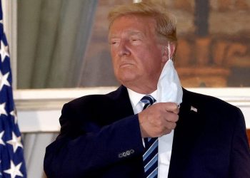 ΗΠΑ: Ο κορoνοϊός γελοιοποίησε τον Τραμπ, «κλείδωσε» τη νίκη Μπάιντεν